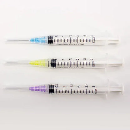 Jeringas con Agujas para Irrigación Dental Plasdent