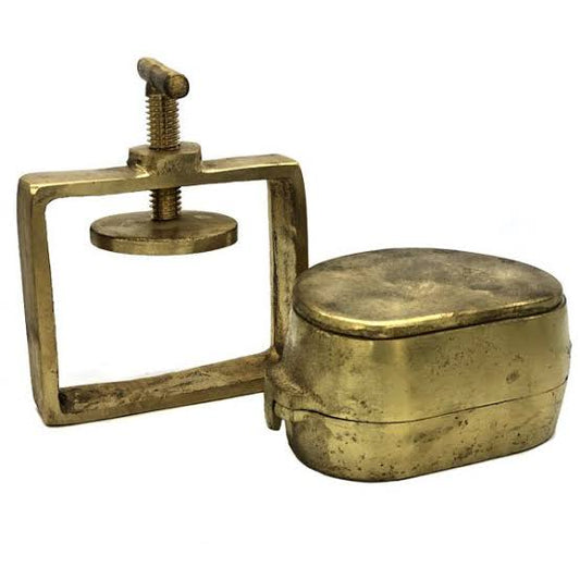 Mufla de bronce con estribo